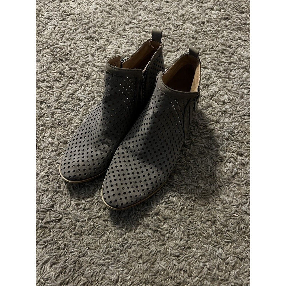 Lucky Brand Women's Gray Suede Side  Zip  Perforated Ankle Booties Size 6.5‎ M